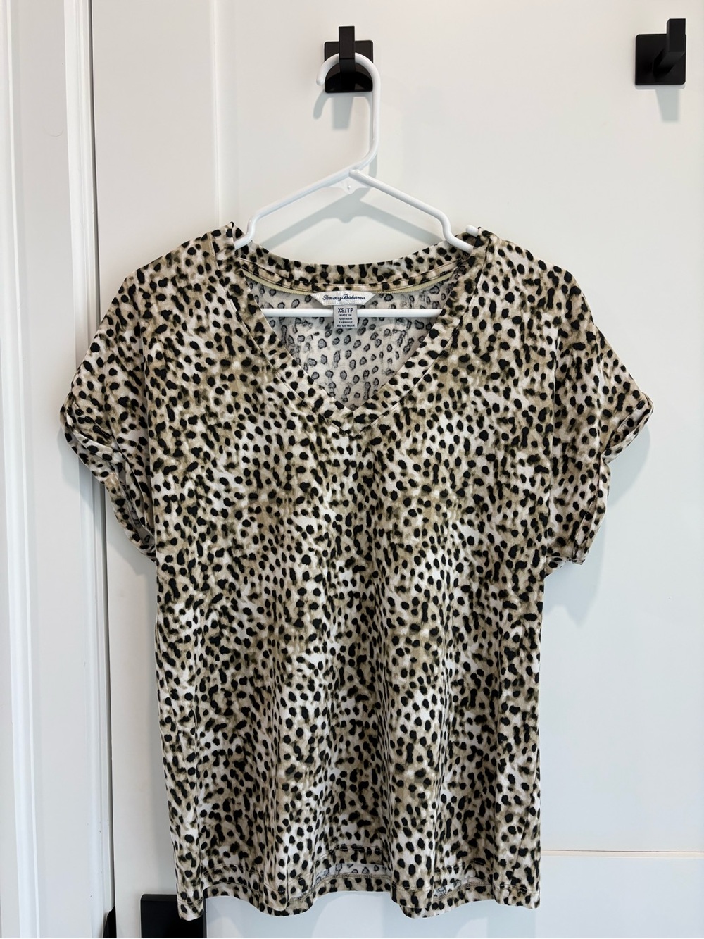 Tommy Bahama Beige and Black Leopard Print V-Neck Short Sleeve Top